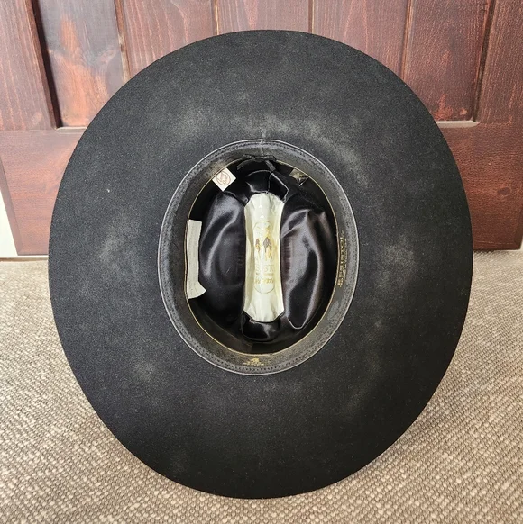 Vintage Resistol 4X Beaver Black Felt Cowboy Hat, Self Conforming, Oval, 6 7/8 - Picture 6 of 10